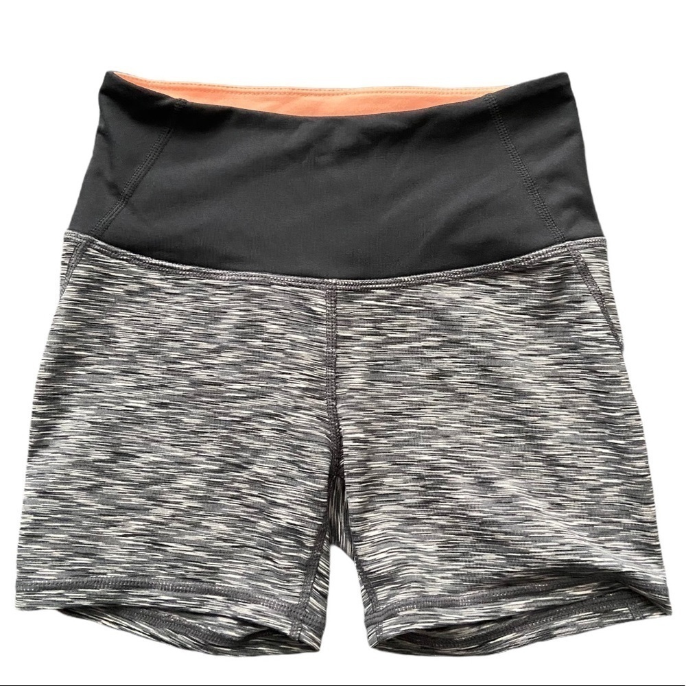 🔴 H&M Fun Pattern & Colour Sport Shorts